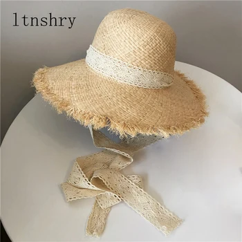 Vasaros paprastos naujos mados šiaudinės skrybėlės moterims Platus kraštas Raffia skrybėlė Baltas nėrinių kaspinas Suvarstomos paplūdimio kepurės Ponios Saulės kepurė lauke